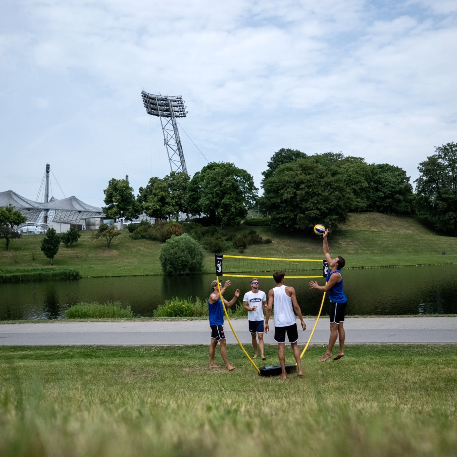 Multifunktionales Volleyball-/Badminton-/Tennisnetz-Set - Hammer 3in1 Set