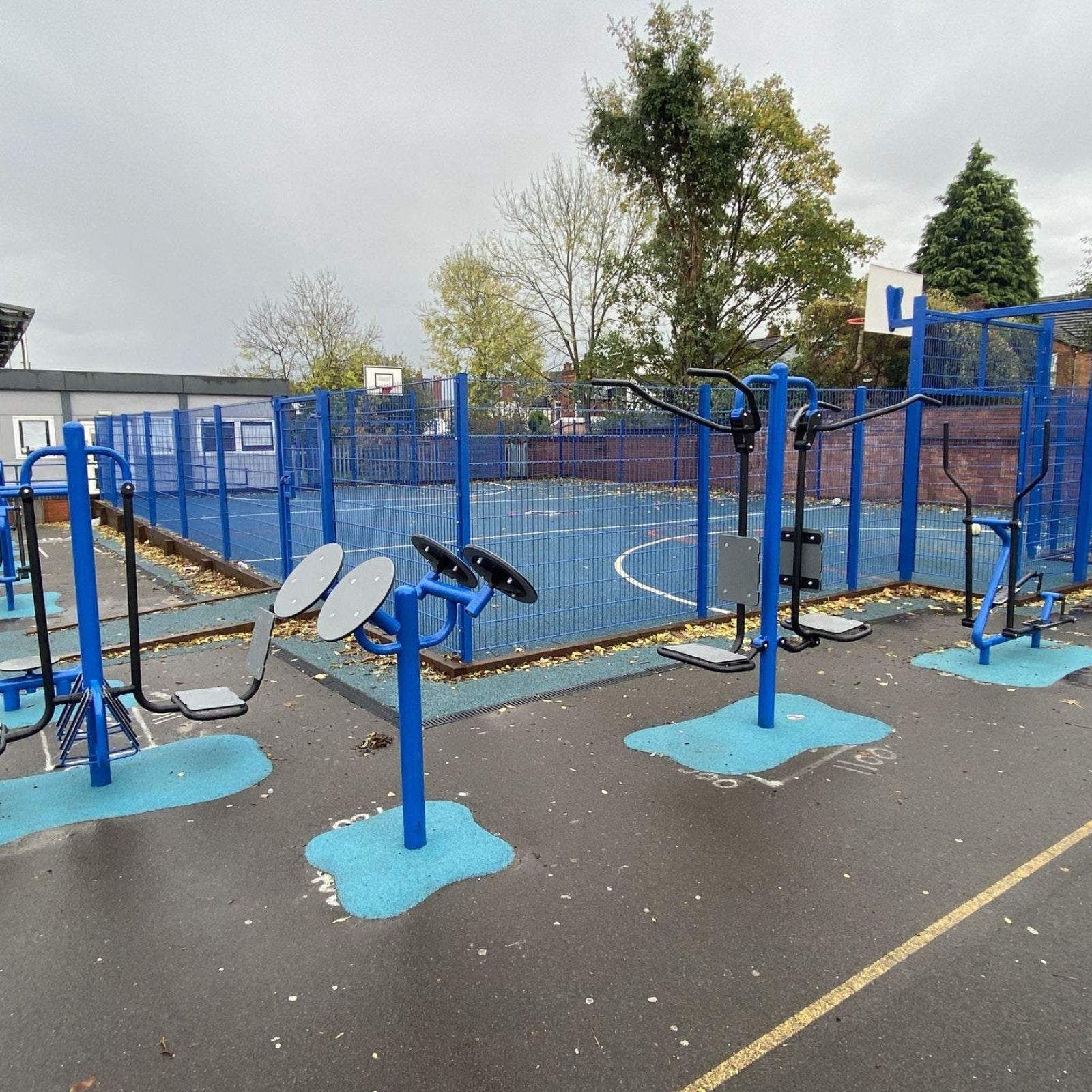 Outdoor cardio machine - Element Fitness Outdoor Rower