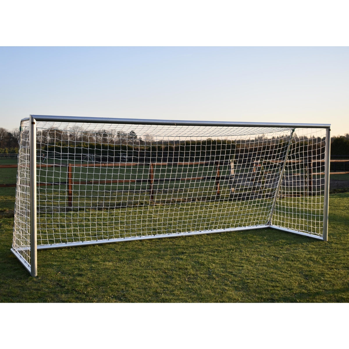 Professionelle Aluminium-Fußballtore – Avyna Pro Goal 500 x 200 cm – inkl. Netz – 2er-Set