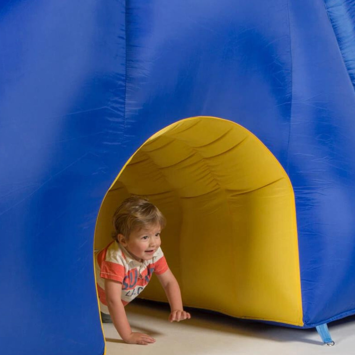 Avyna Happy Bounce Hüpfburg – Doppelte Megarutsche – 3 Personen