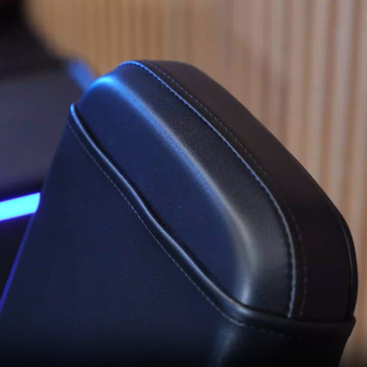 Digitale Schulterpresse - Evolve Fitness Digital Strength DS-403 mit Gewichtsverlagerung