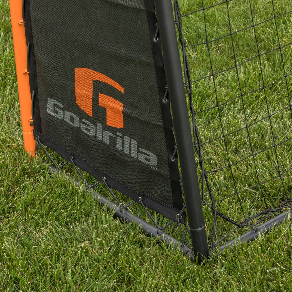 Goalrilla Striker Trainer – Fußballtor aus Stahl mit Rückprallnetz