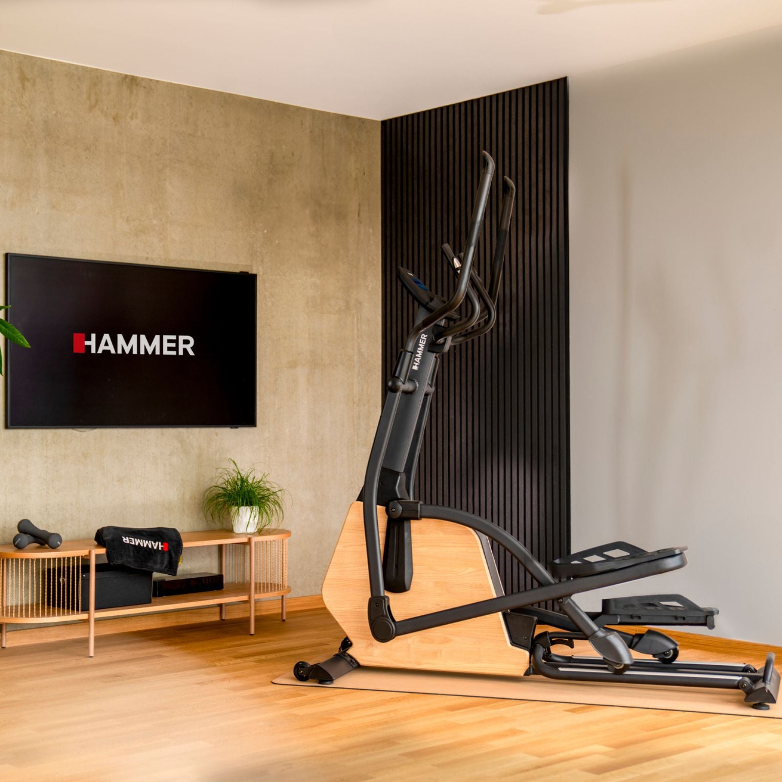 Hammer CrossPace 5.0 NorsK Crosstrainer - Holzdesign