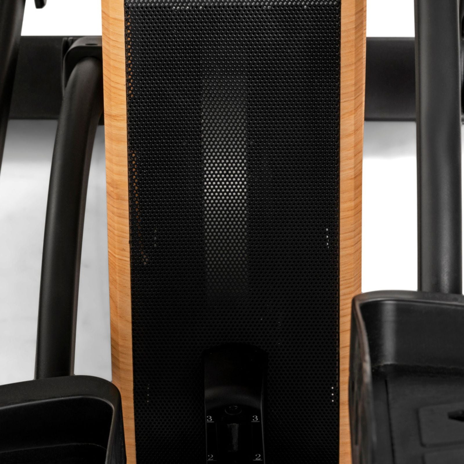 Hammer CrossPace 7.0 NorsK Crosstrainer - Holzdesign