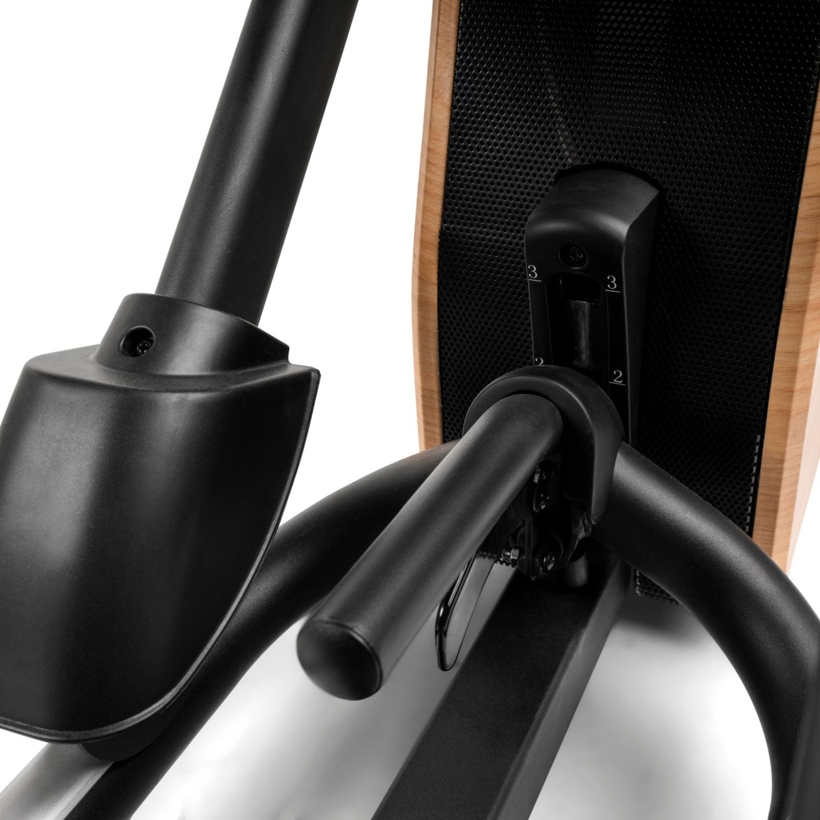 Hammer CrossPace 7.0 NorsK Crosstrainer - Holzdesign