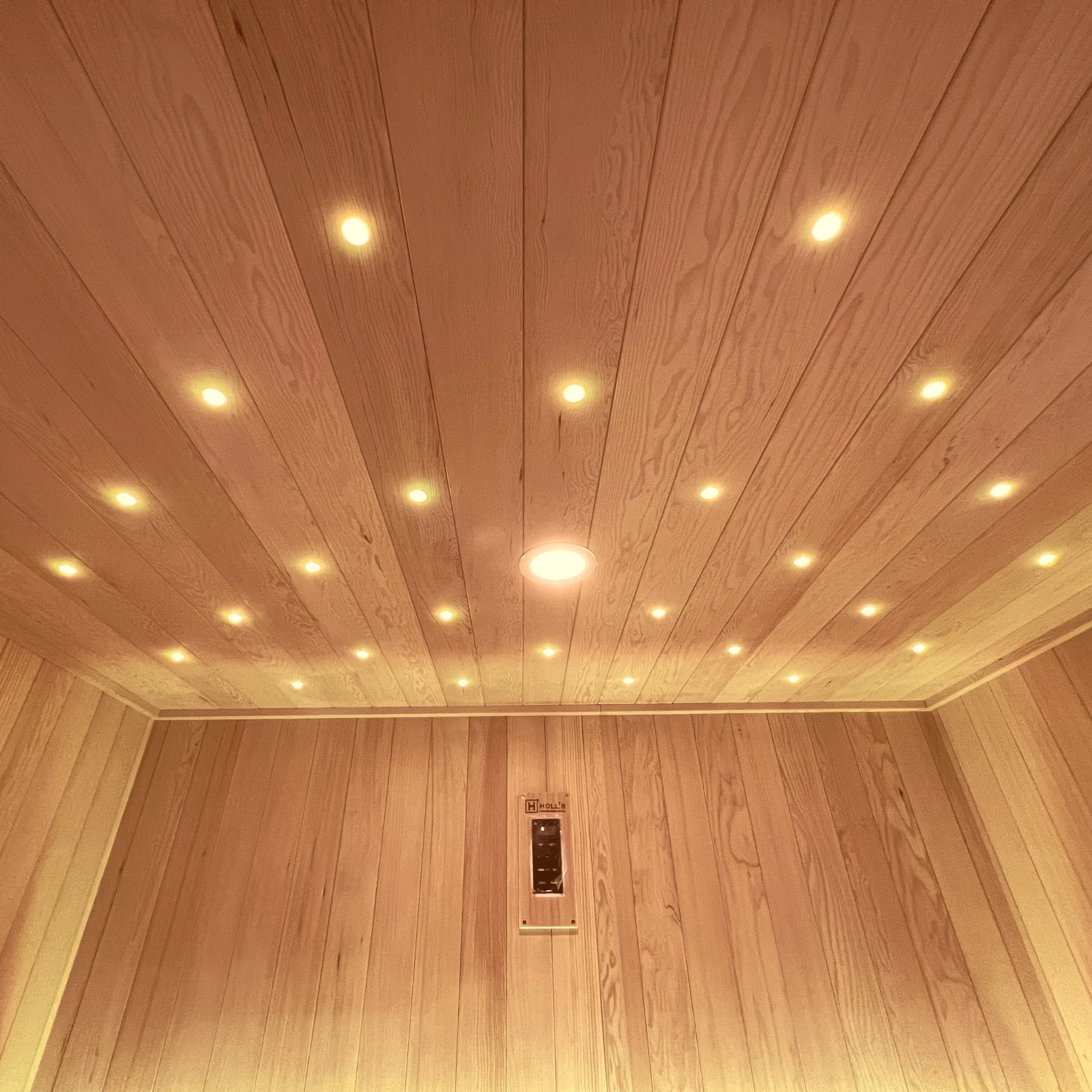 Luxuriöse finnische Dampfsauna für 4 Personen – Holl’s Utopia 4 (6 kW)