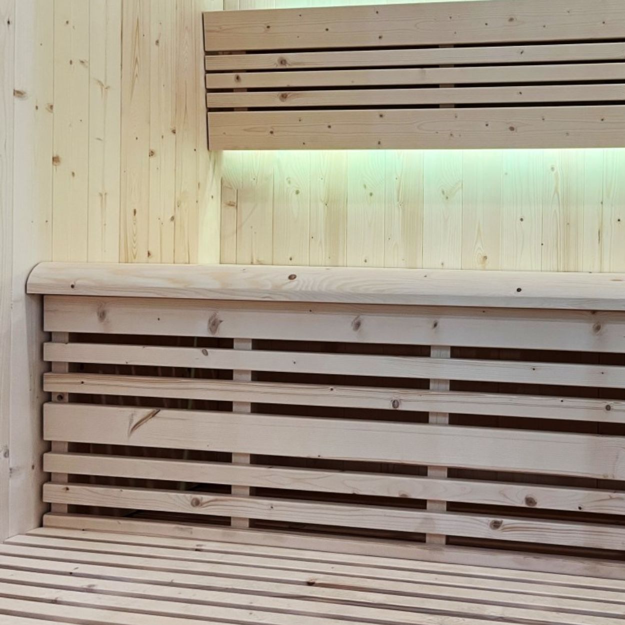 Luxuriöse finnische Dampfsauna für 4 Personen – Holl’s Utopia 4 (6 kW)