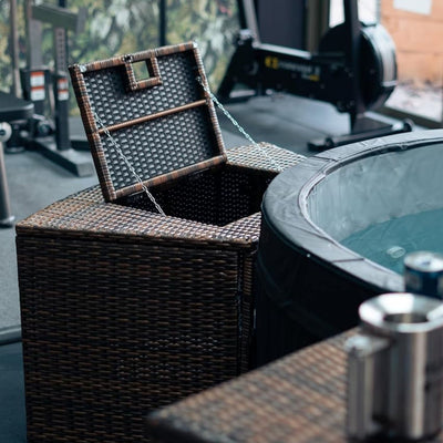 NetSpa Ice Vita Eisbad + Spa für 4 Personen mit Möbelset - multifunktional - 5kW