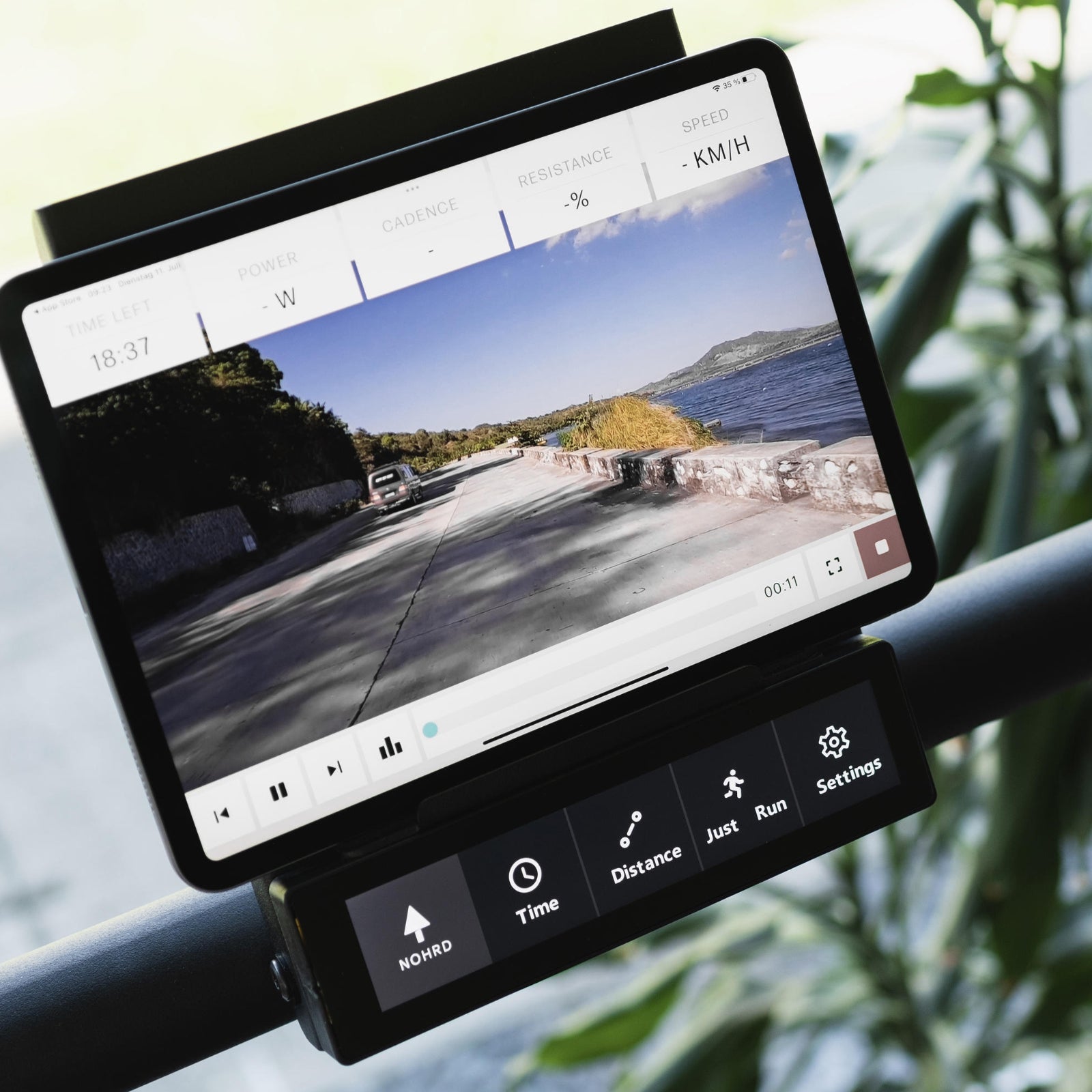 NOHRD SprintBok V2 Laufband aus Eiche – kostenlose Installation