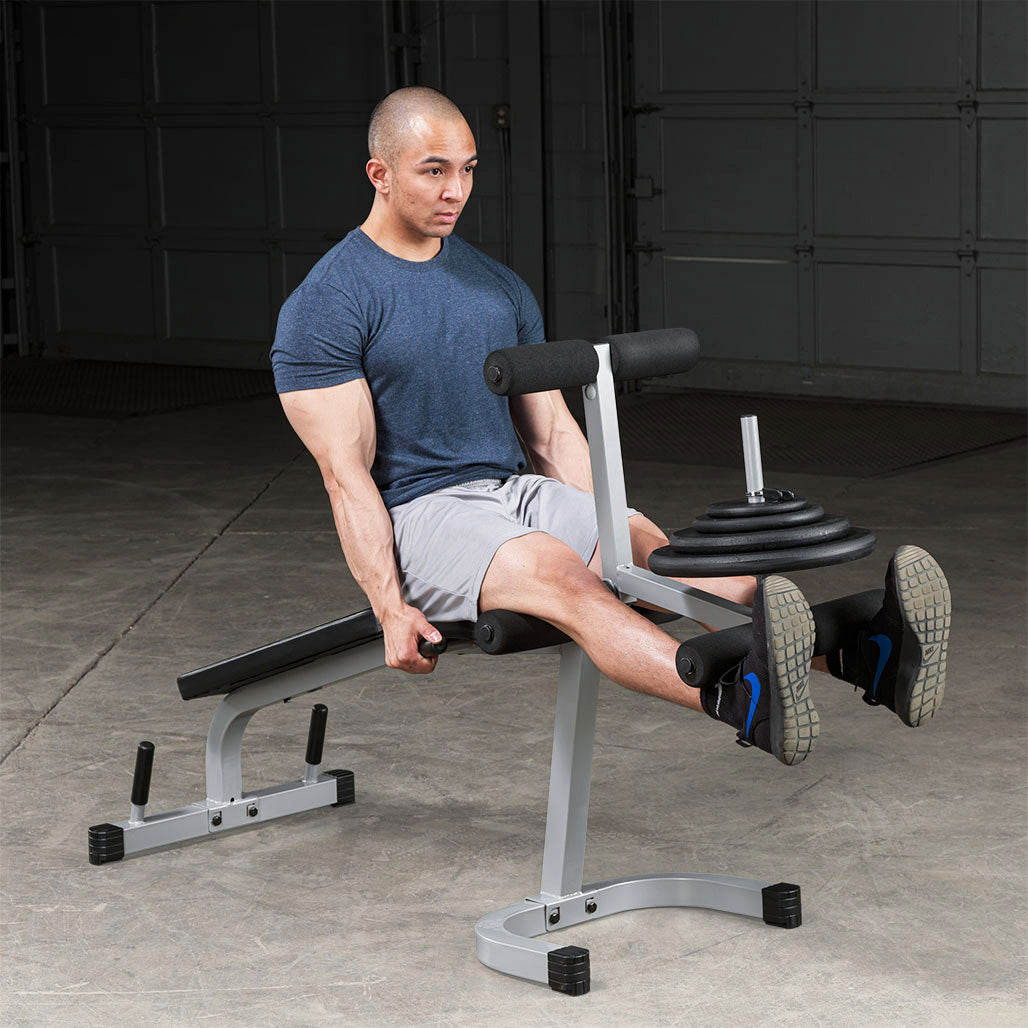 Beinbeuge- und Beinstreckerbank - Body-Solid Powerline PLCE165X - Plate Loaded