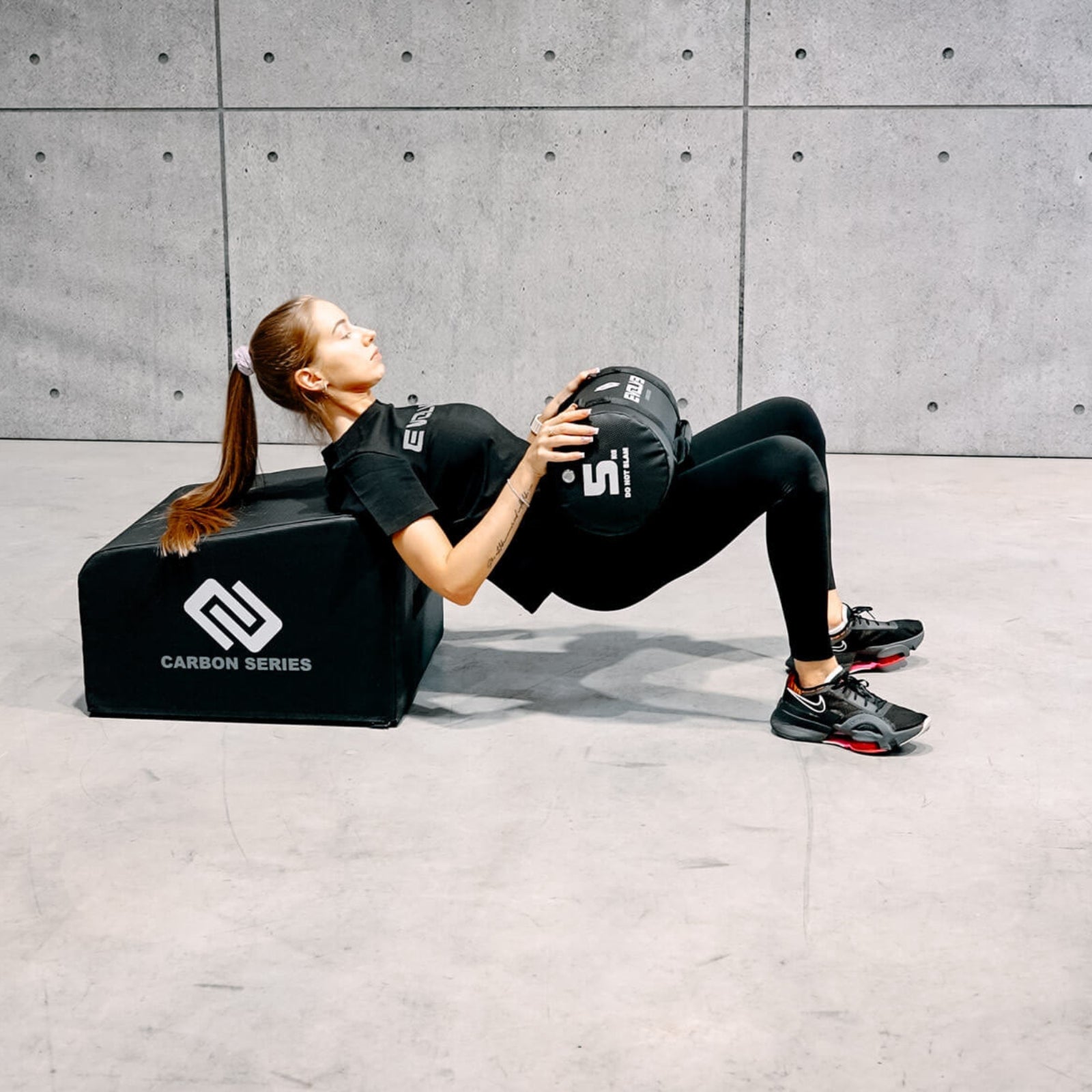 Nike Strength Sandsack – Klein / Mittel / Groß