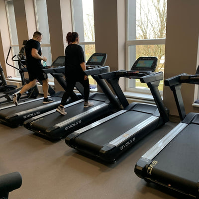 Evolve Fitness Econ Series CT-500-TFT Professionelles Laufband