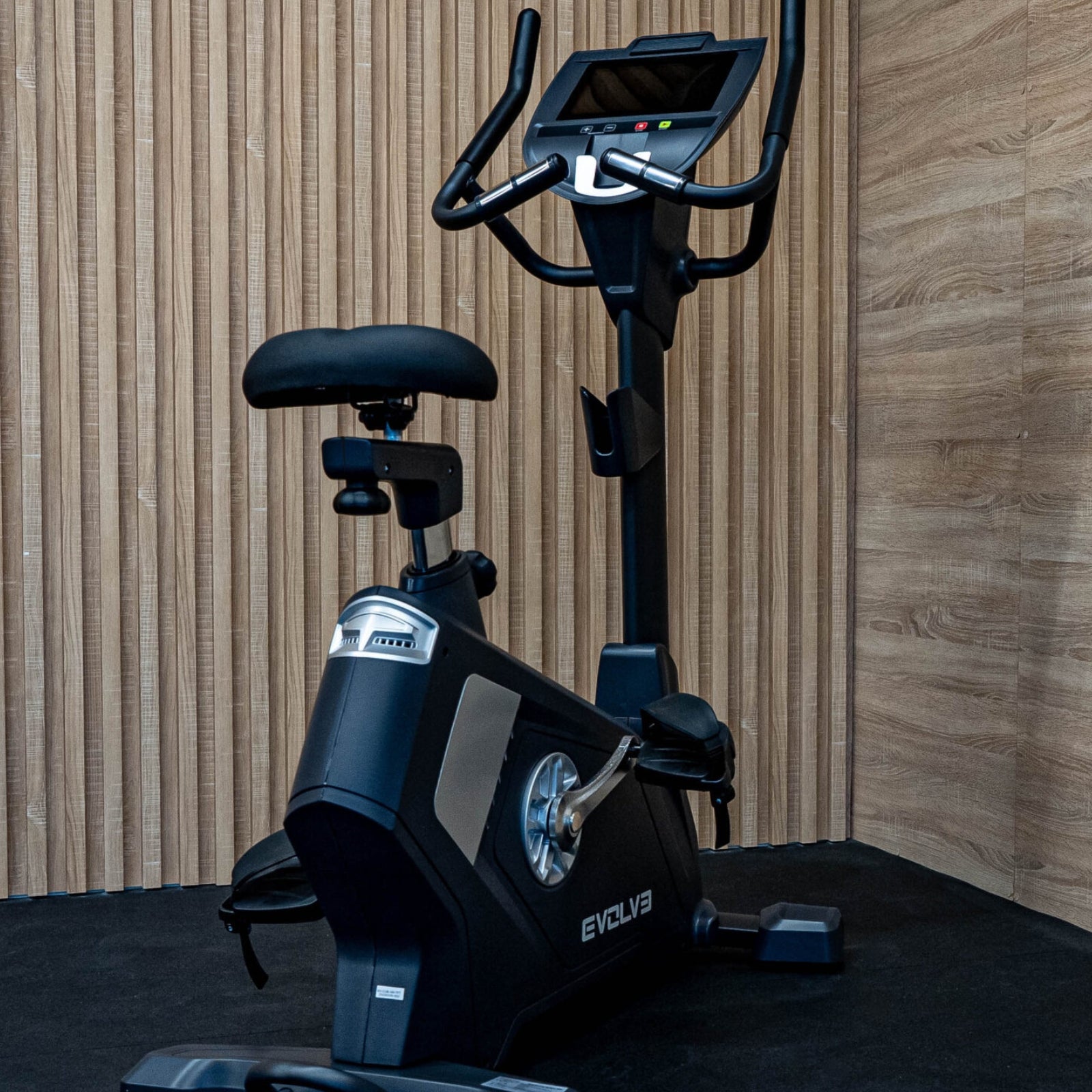 Evolve Fitness CUB-180-TFT Heimtrainer - Touchscreen
