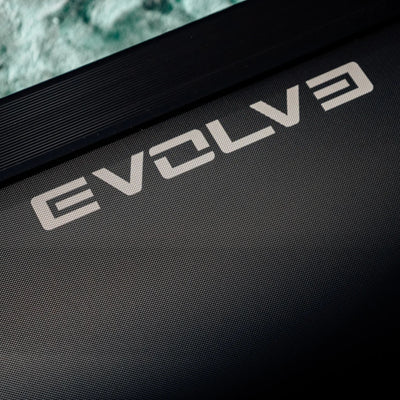 Evolve Fitness HT-300-LED Laufband - vollständig zusammenklappbar
