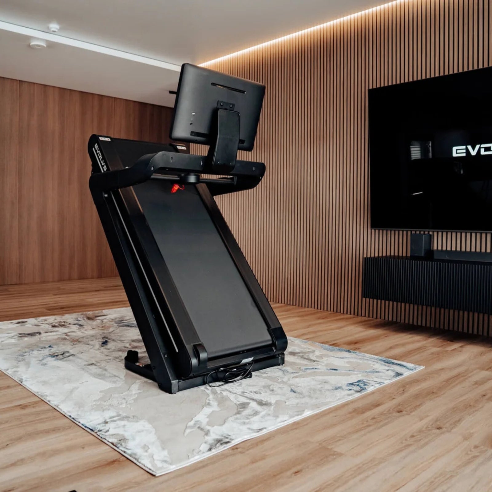 Evolve Fitness HT-300-TFT Laufband mit 23,8-Zoll-Touchscreen-Entertainment-Konsole – vollständig klappbar