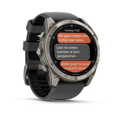 Garmin Fenix ​​8 Pro Sapphire – 51 mm / AMOLED – Titan mit graphitfarbenem/schwarzem Silikonarmband – Premium-Multisportuhr