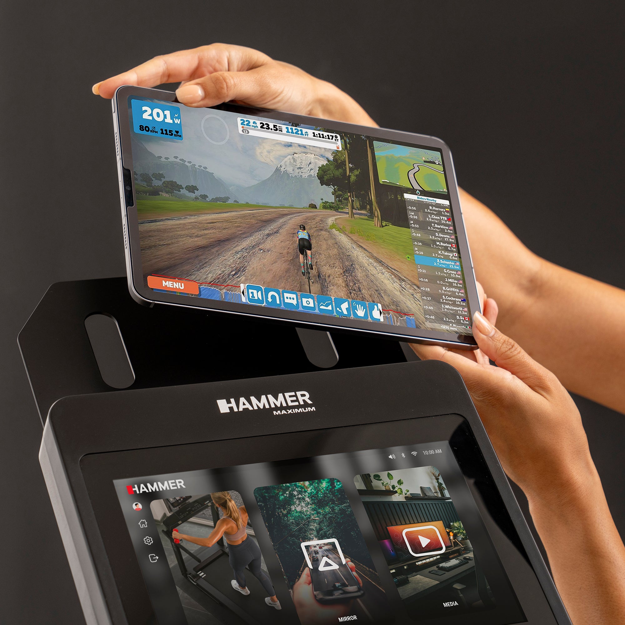 Hammer Maximum EL8000 professioneller Crosstrainer mit 10,1"-Touchscreen-Display