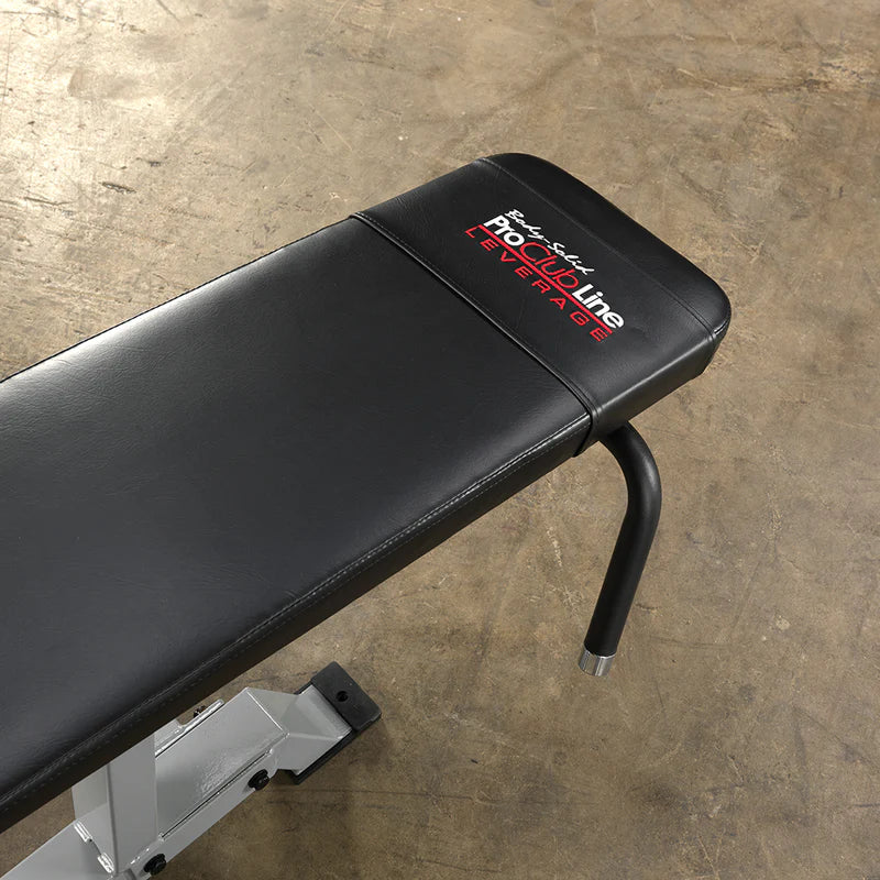 Beincurl – Pro Clubline LVLC – Gewichtsscheiben