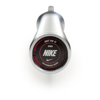 Nike Strength Langhantel 15 kg – Chrom
