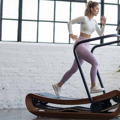 NOHRD SprintBok V2 Laufband aus Vintage-Eiche – kostenlose Installation