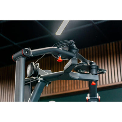 Digitale Brust- und Schultermaschine – Evolve Fitness Digital Strength DS-431 mit Gewichtsschienen