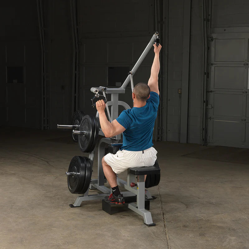 Latzug – Pro Clubline LVLA – Gewichtsscheiben