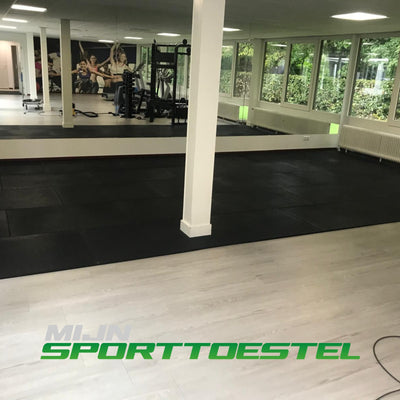 Gummi 100 x 100 x 1,5 cm Bodenelemente / Sportboden für Sport- &amp; Fitnessbereiche - jetzt mit kostenloser Verlegung