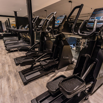 Spirit Fitness CE900LED Crosstrainer – Kostenlose Installation