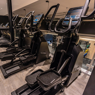 Spirit Fitness CE900LED Crosstrainer – Kostenlose Installation