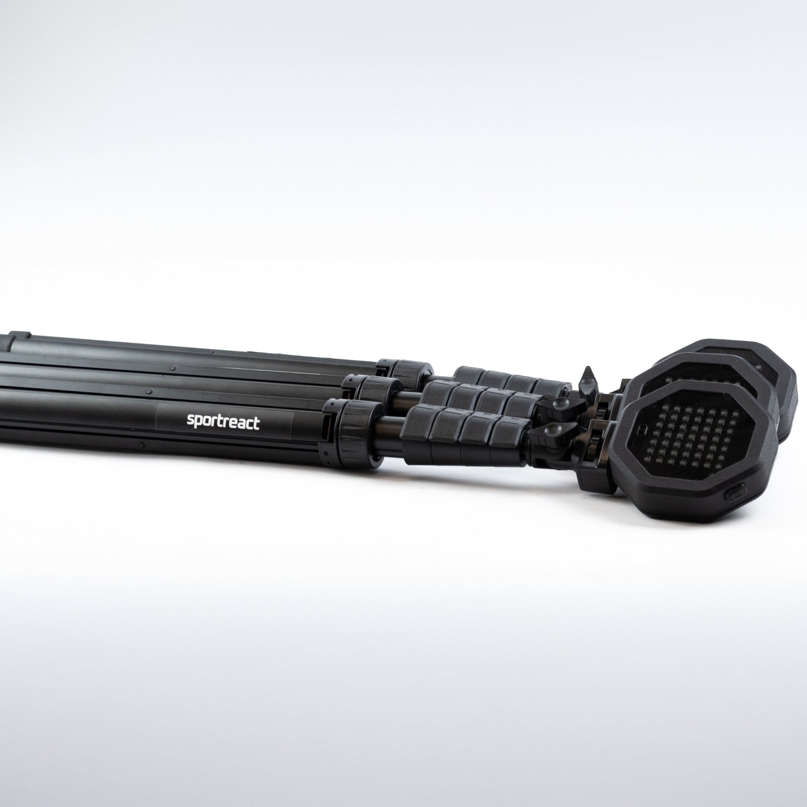 Sportreact Starter Kit – Komplettes reaktives Beweglichkeitssystem – interaktives Sensorsystem für Reaktionszeit und Timing für Mannschaftssportarten, Leichtathletik, Schlägersportarten, Kampfsport und mehr