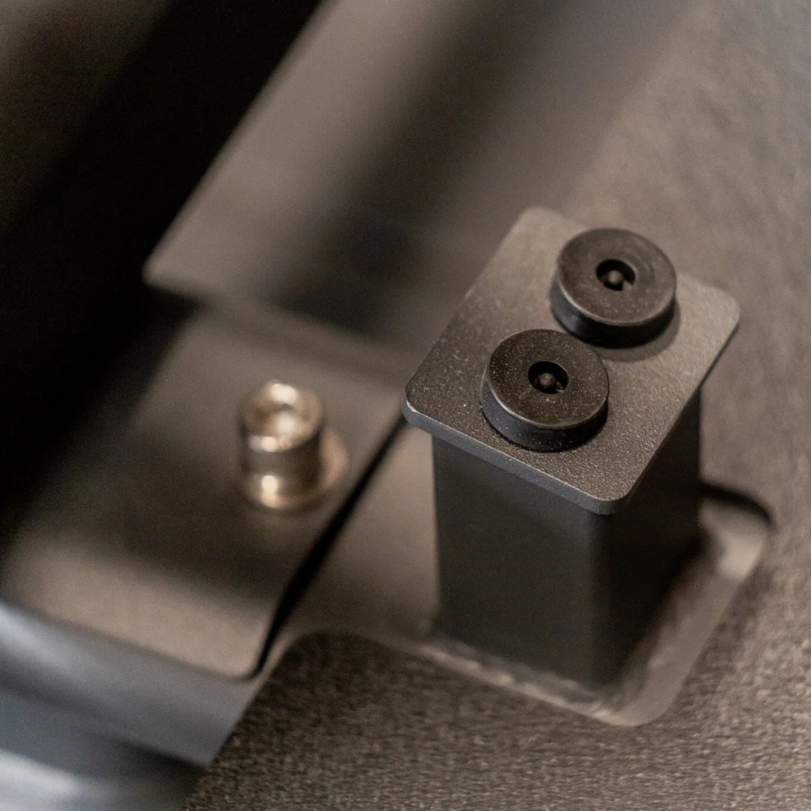 Verstellbare Hantelbank - Evolve Fitness Econ Serie EC-117 - Flachbank / Schrägbank / Negativbank